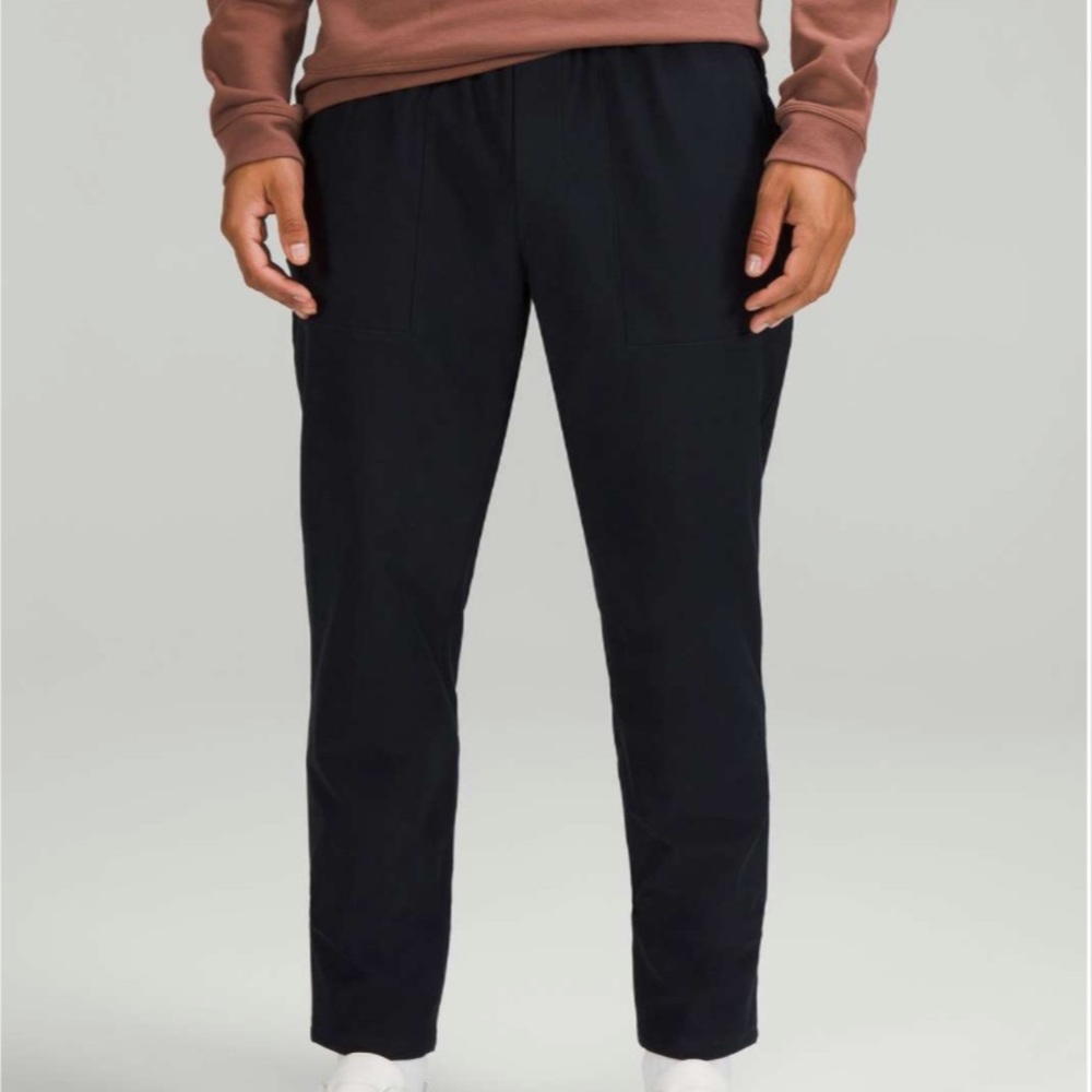 55. Mens Lululemon Utilitech Pull-On Classic-Fit Pant Classic Navy